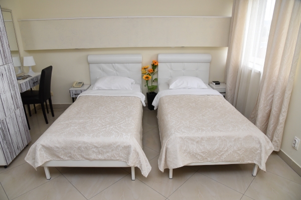 Hotel Dash Star (Novi Sad)